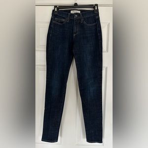 Gap True Skinny jeans, 26R